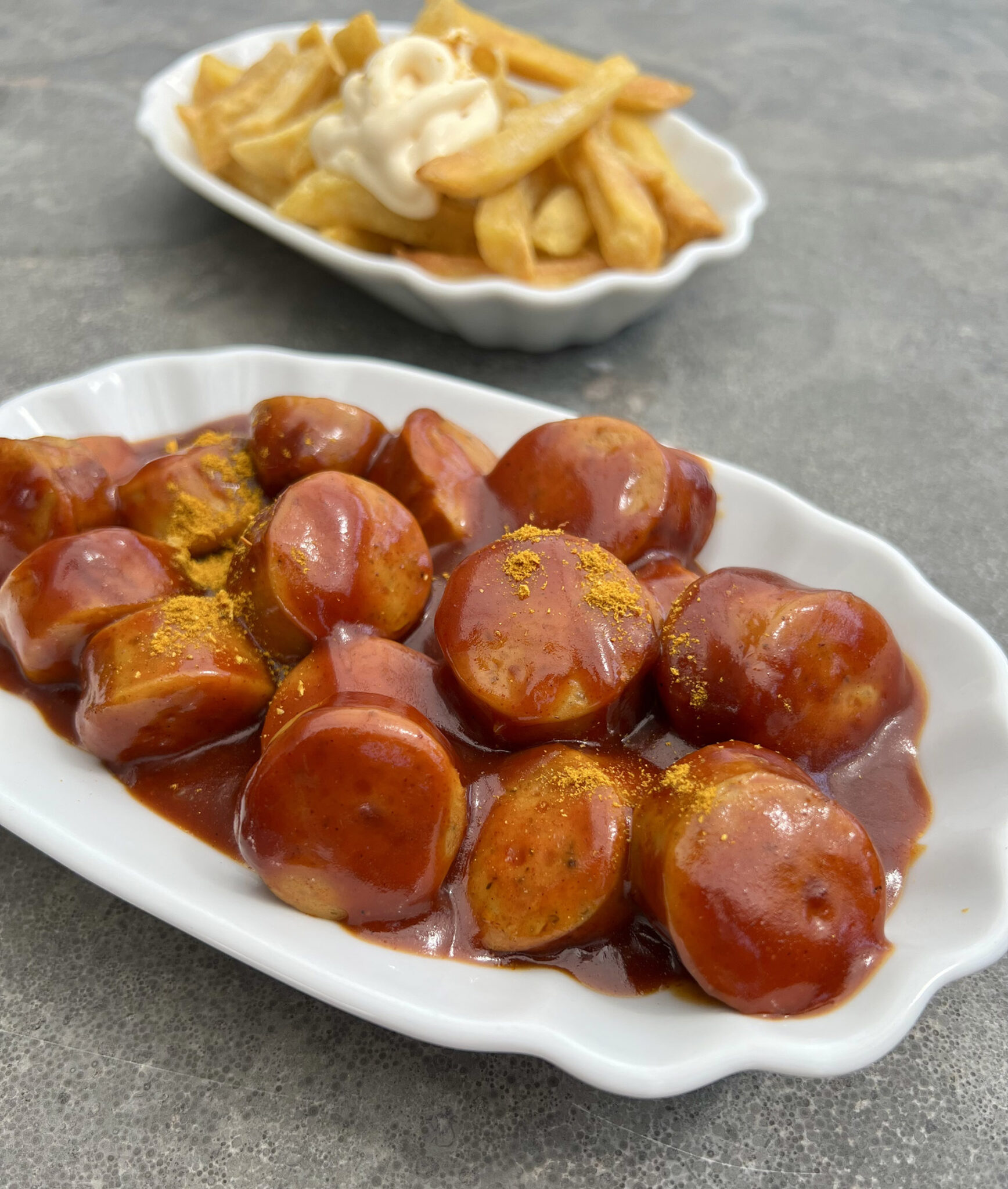 Foto eines möglichen Gerichts aus der Pling: Currywurst von Berglischländer
